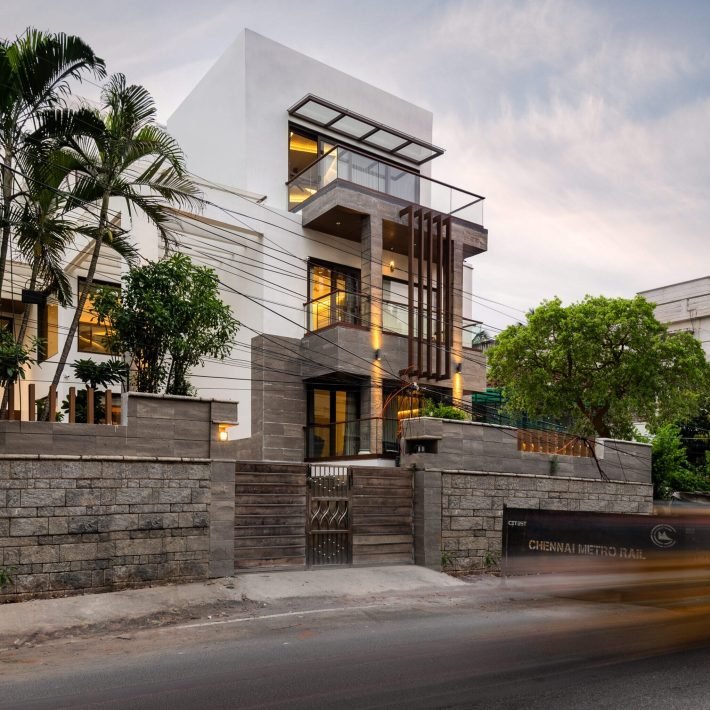 exterior 7 - Evening (5)